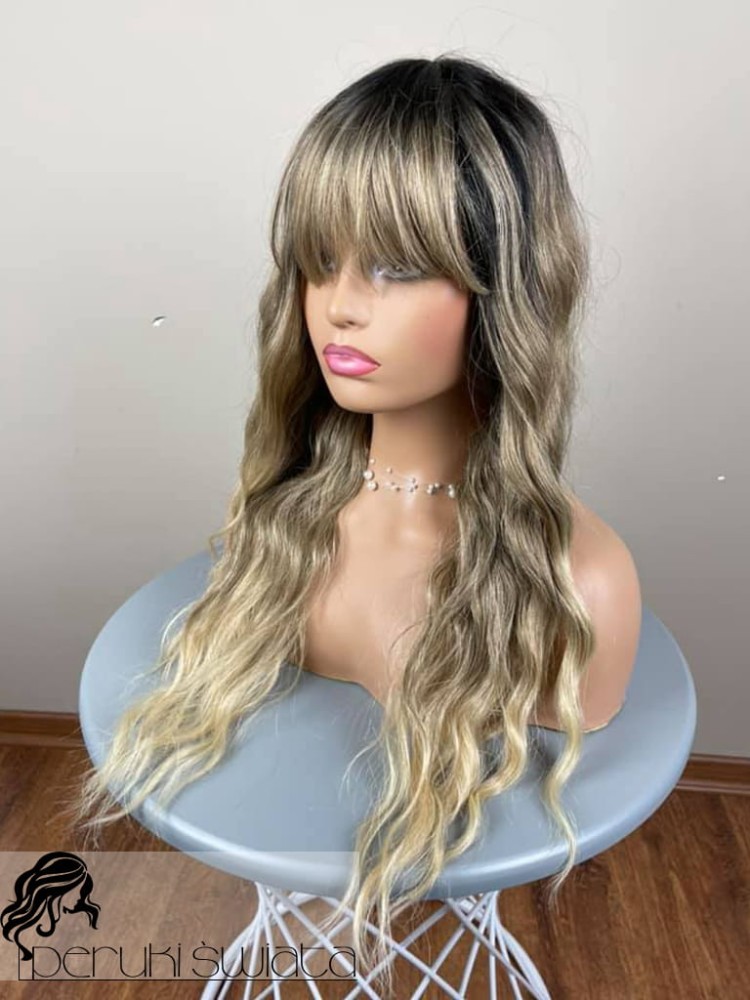 Peruka MB61,  kanekalon premium 3D, kolor: słowiański blond na odroście, jaśniejący ku dołowi