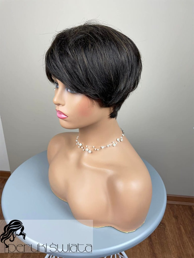 Peruka Anneli, krótkie włosy naturalne, kolor: ciemny brąz z refleksami 