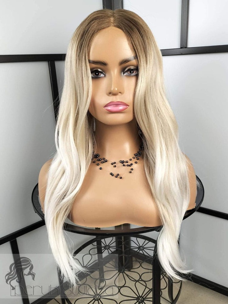 Model Emmie, lekka peruka syntetyczna z  kanekalonu japońskiego, kolor:mix blondów na odroście