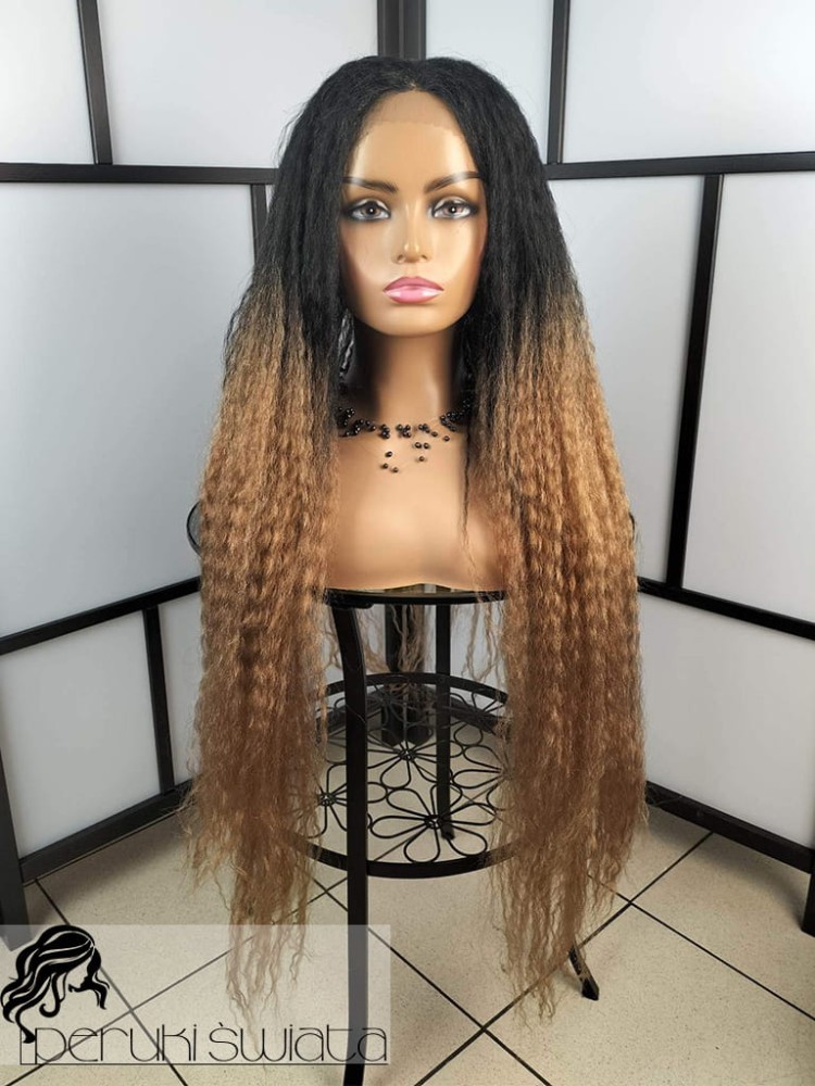 Peruka syntetyczna Camelia, włosy karbowane, ombre, kolor: czerń z karmelowym blondem