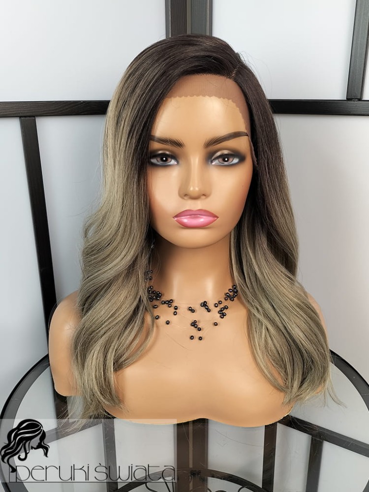 Peruka syntetyczna Ufa, long bob, mix chłodnych blondów na odroście