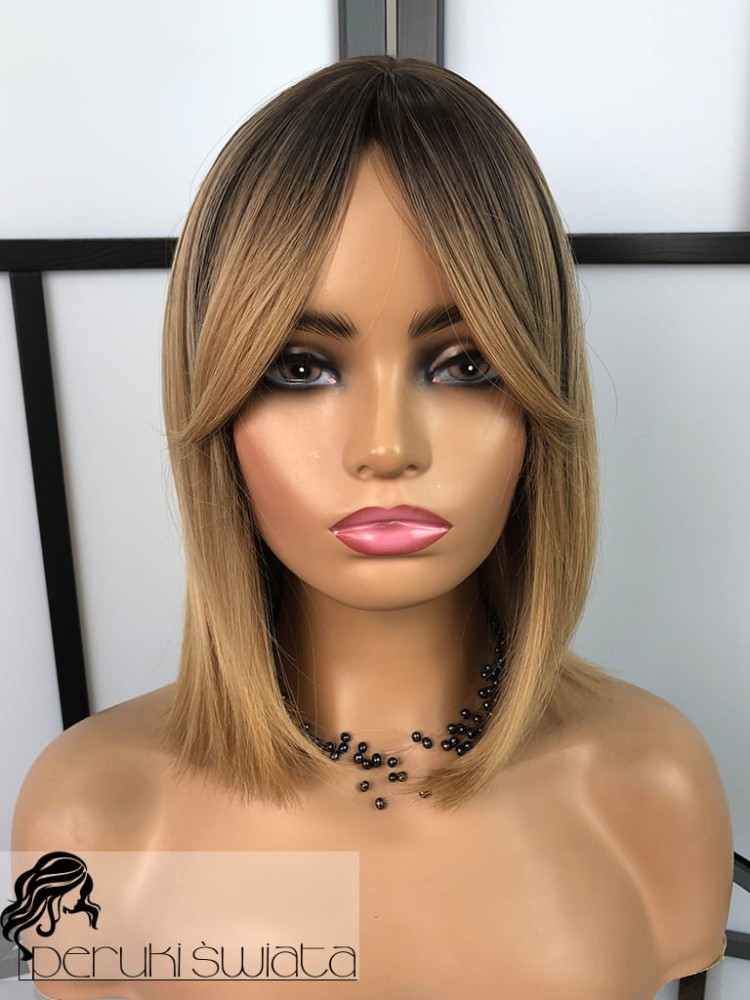 Peruka syntetyczna Antonina, średni blond na odroście