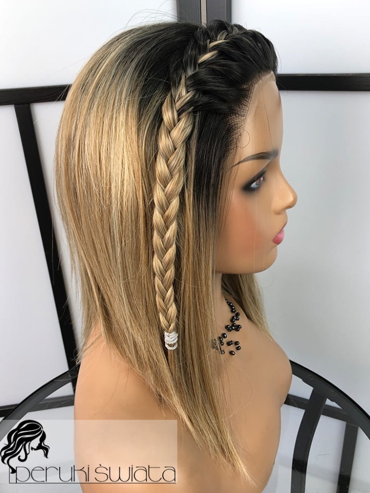 Peruka syntetyczna Nora, bob, full lace front, kolor: średni słowiański blond na szatynowym odroście 