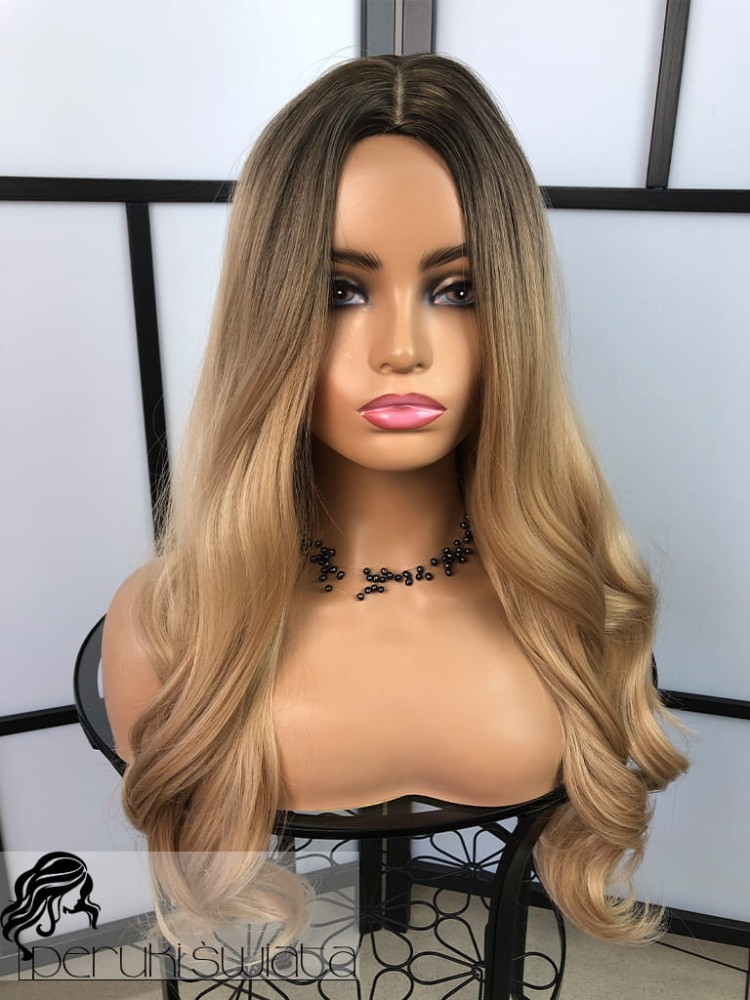 Peruka syntetyczna Daisy, fale, long bob, kolor: sombre: bursztynowy blond