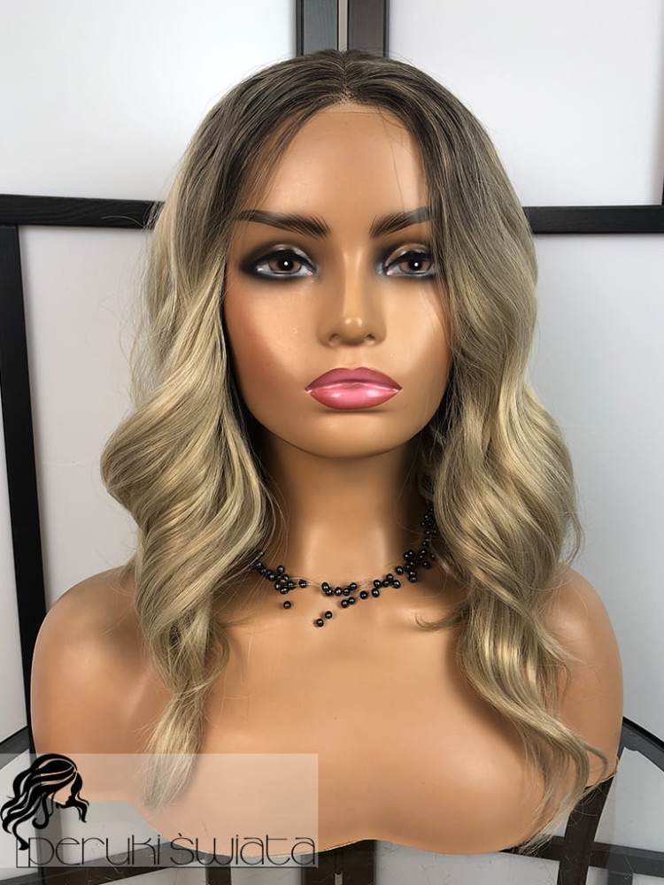 Model Lisa, peruka syntetyczna z kanekalonu termoplastycznego, long bob, kolor: mix jasnych blondów na odroście