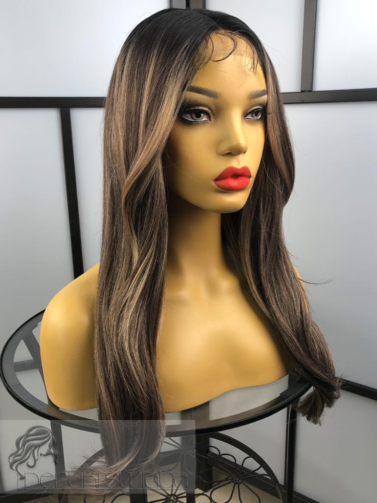  Peruka  syntetyczna Ingrid, kanekalon japoński, kolor: blond z brązem na czarnym odroście