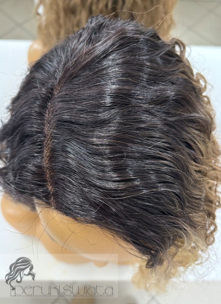 włosy długie falowane mix blondów long bob