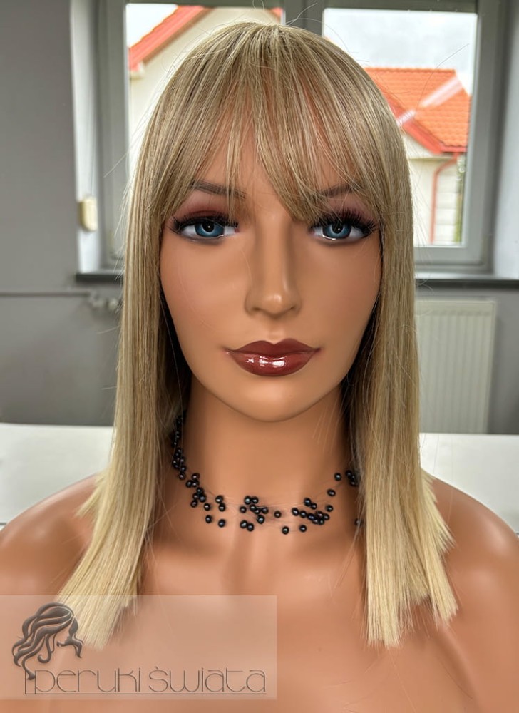 Peruka syntetyczna Liana, kanekalon typu „true hair”,  mix jasnych, ciepłych blondów z jaśniejszymi końcówkami