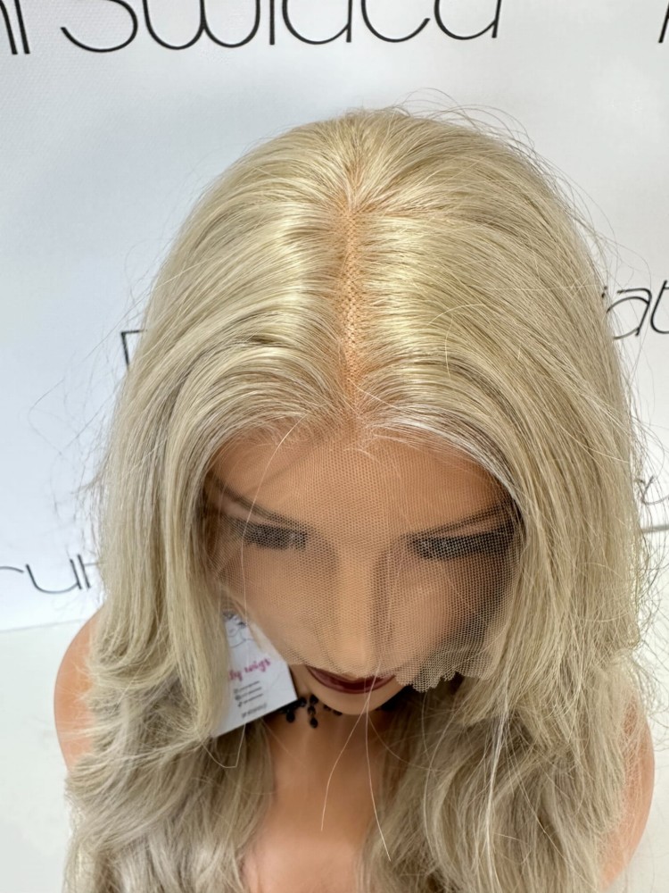 lekka peruka syntetyczna tkana ręcznie słowiański blond
