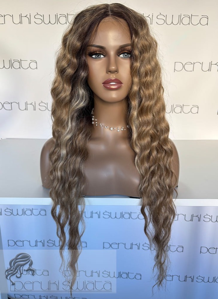 Peruka z kanekalonu termoplastycznego, model Ivy, kolor: mix blondów na odroście, fale/loki typu body wave
