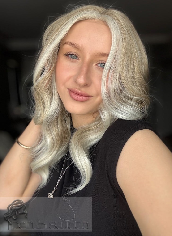 Peruka Etta, kanekalon premium, fale, kolor: jasny blond z białym blondem 