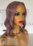 Peruka syntetyczna Esmeralda,  czepek typu lace front, różowy fiolet, fale