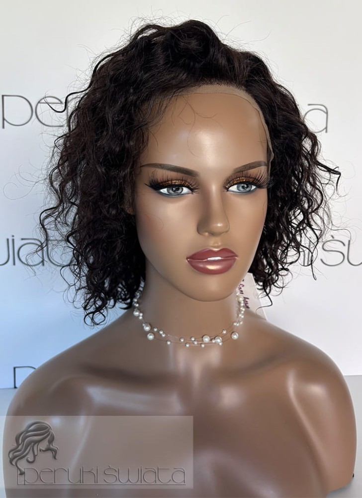 Model Gerlee, peruka z włosów naturalnych, loki,  kolor gorzka czekolada,  czepek tkany ręcznie