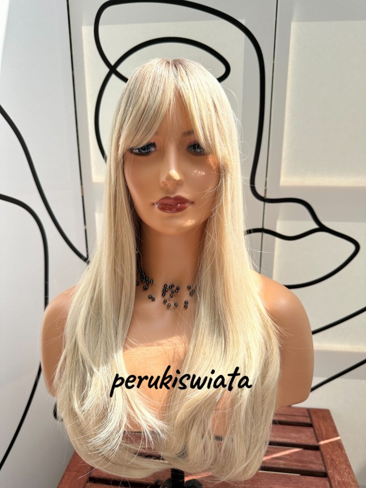 Peruka Selma, kanekalon termoplastyczny typu "true hair", jasny, chłodny blond na odroście 