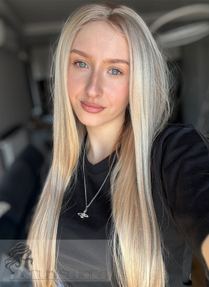 Peruka syntetyczna, model Haley, kanakelon premium, kolor: jasny blond z pasemkami ciemniejszego blondu