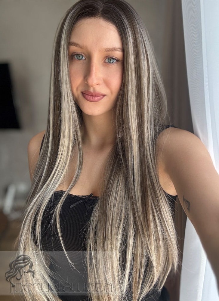 Peruka syntetyczna Whitley, full lace, mix ciemnych blondów z pasemkami białego blondu na odroście w tonacji