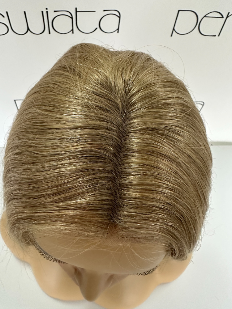 peruka naturalna bob blond