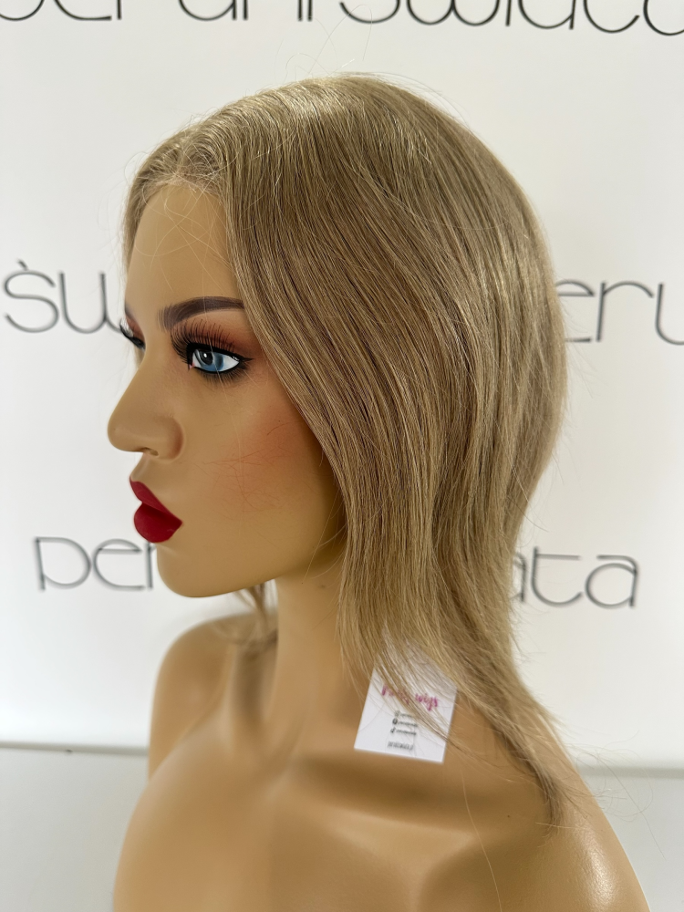 peruka naturalna bob blond