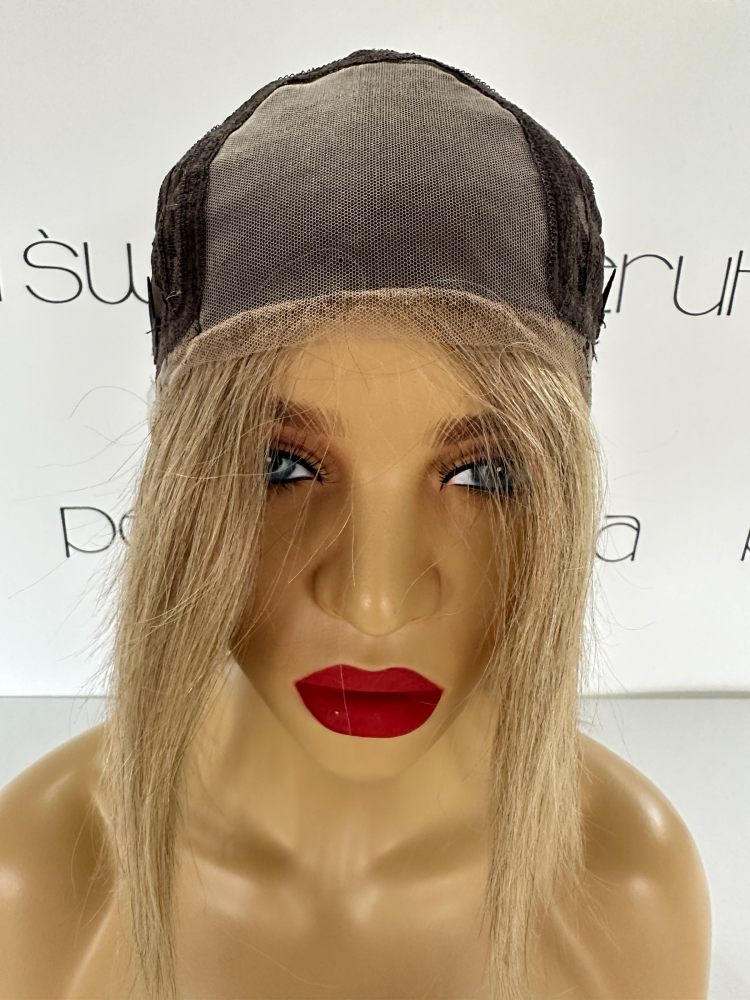 peruka naturalna bob blond