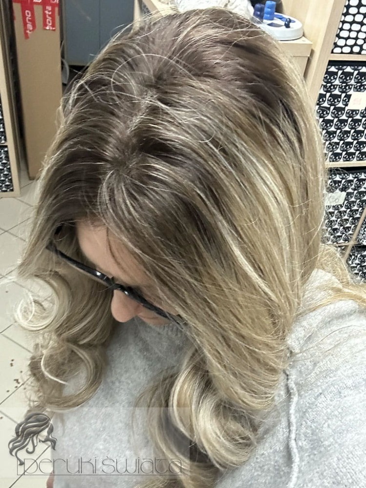 peruka syntetyczna długa fale tkana ręcznie na siatce (w koronie) mix chłodnych blondów
