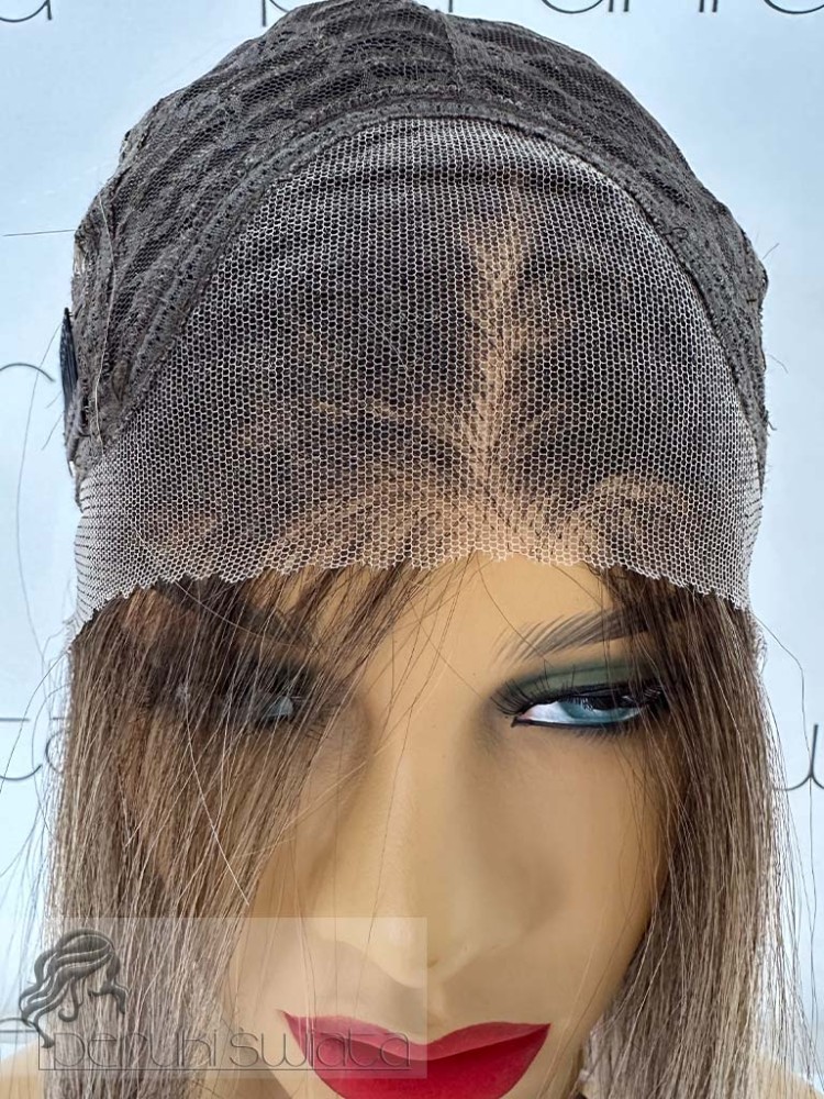 bob blond z refleksami tkany ręcznie na siatce