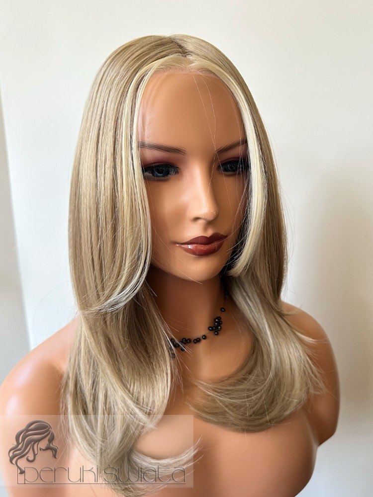 long bob z grzywką kurtynową słowiański blond