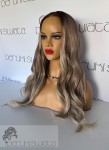 Peruka syntetyczna Tereza, czepek typu: full lace, kanekalon termoplastyczny, mix jasnych słowiańskich blondów jaśniejących ku końcom na odroście