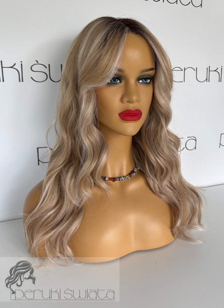Peruka syntetyczna Chloe, monotop, kanekalon termoplastyczny, truskawkowy i beżowy blond z jasnymi pasemkami na odroście