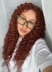 Peruka syntetyczna, model Jorie, kanekalon, afroloki, kolor: płomienny rudy kasztan