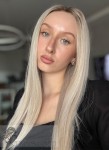 Peruka syntetyczna Althea, czepek typu: full lace, kanekalon termoplastyczny, delikatny truskawkowy blond na odroście