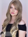 Peruka syntetyczna Liza, naturalny słowiański blond, włosy lekko falowane